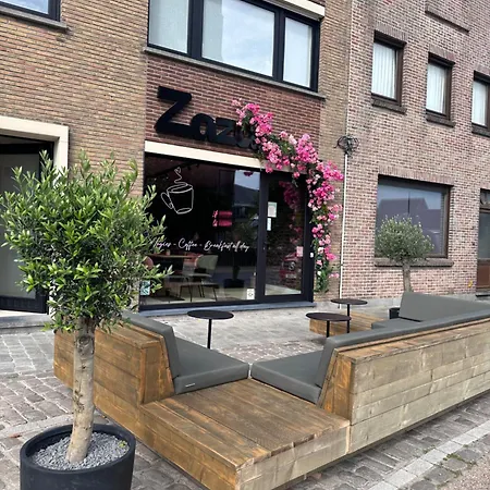 Zaza 3*